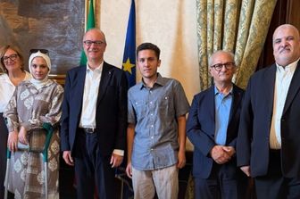 Valditara rencontre deux frères palestiniens