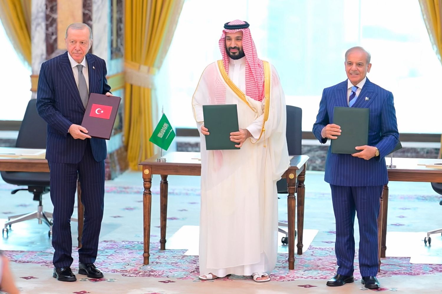 Turchia, Arabia Saudita e Pakistan hanno firmato l'accordo di mutua difesa contro l'Iran