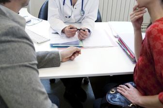 Perchè le ondate di calore e l'inquinamento minacciano la fertilità