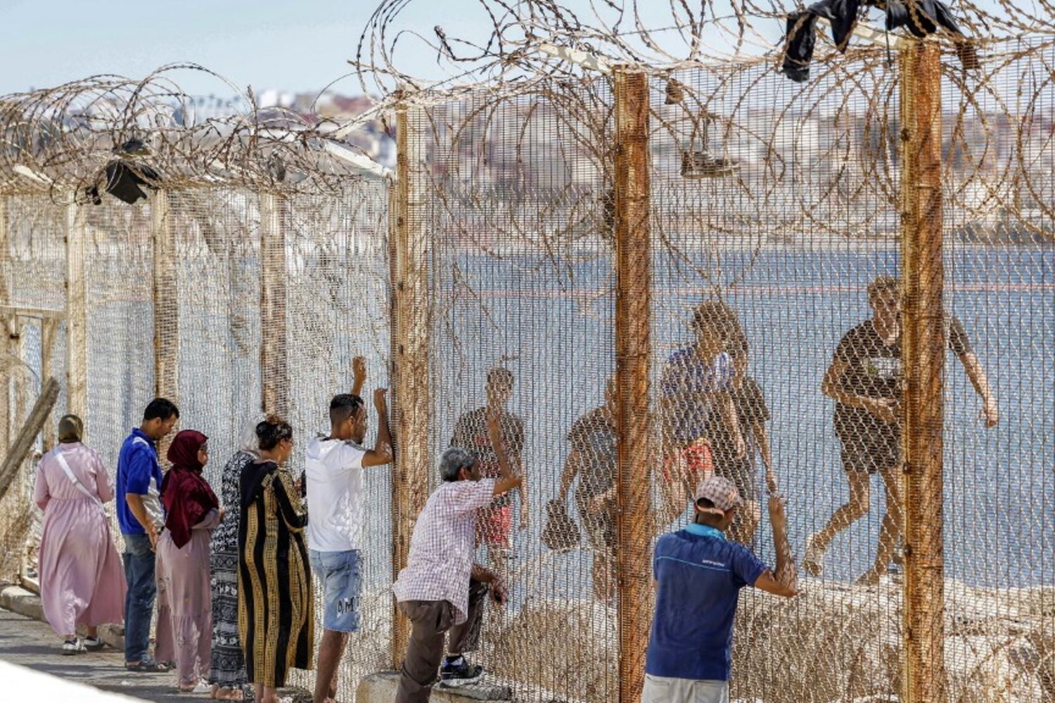 L'invasione di Ceuta, ci sono gli 007 russi dietro la propaganda online dell'estrema destra?