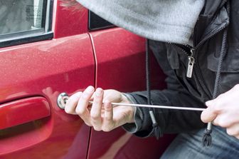 Furti di auto e moto sono in aumento