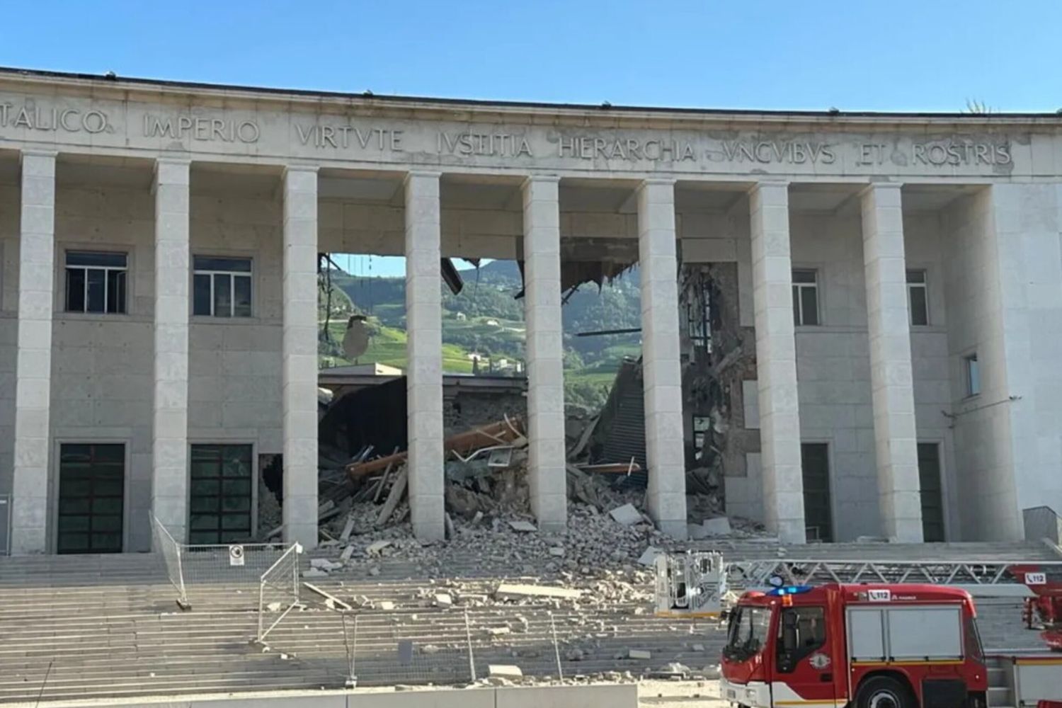 Crollo al tribunale di Bolzano