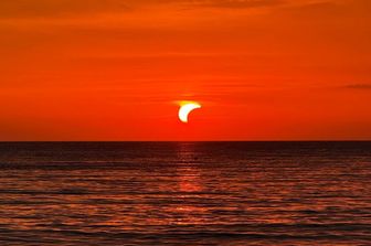 L'eclissi vista dal litorale laziale