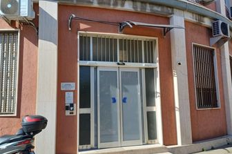 Entrata della caserma del comando provinciale dei Vigili del fuoco