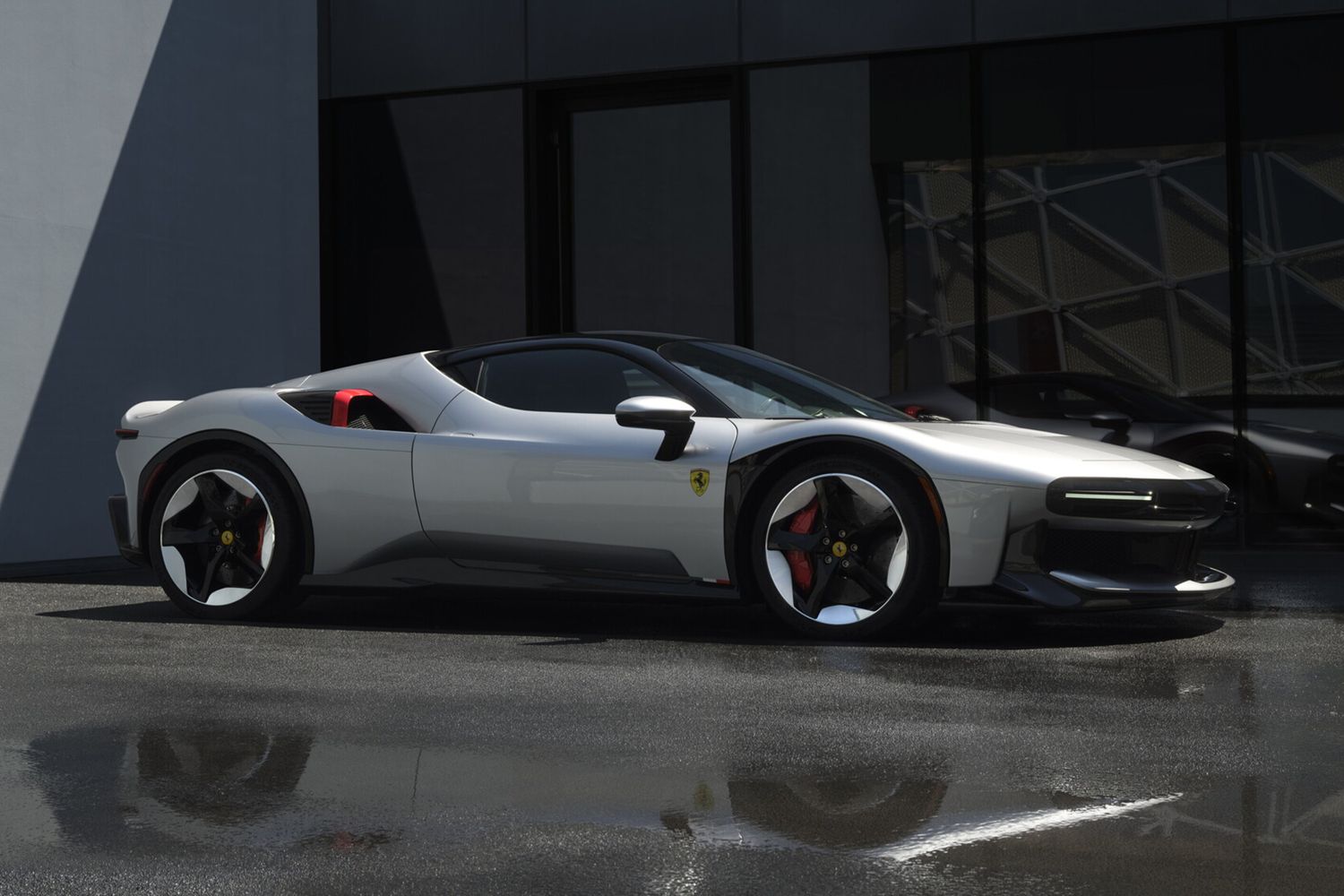 La nuova Ferrari CZ26