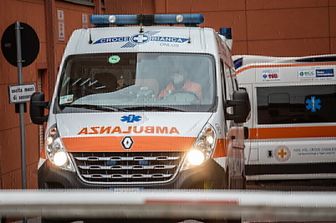 Difende il figlio durante una lite, muore 50enne nel Chietino