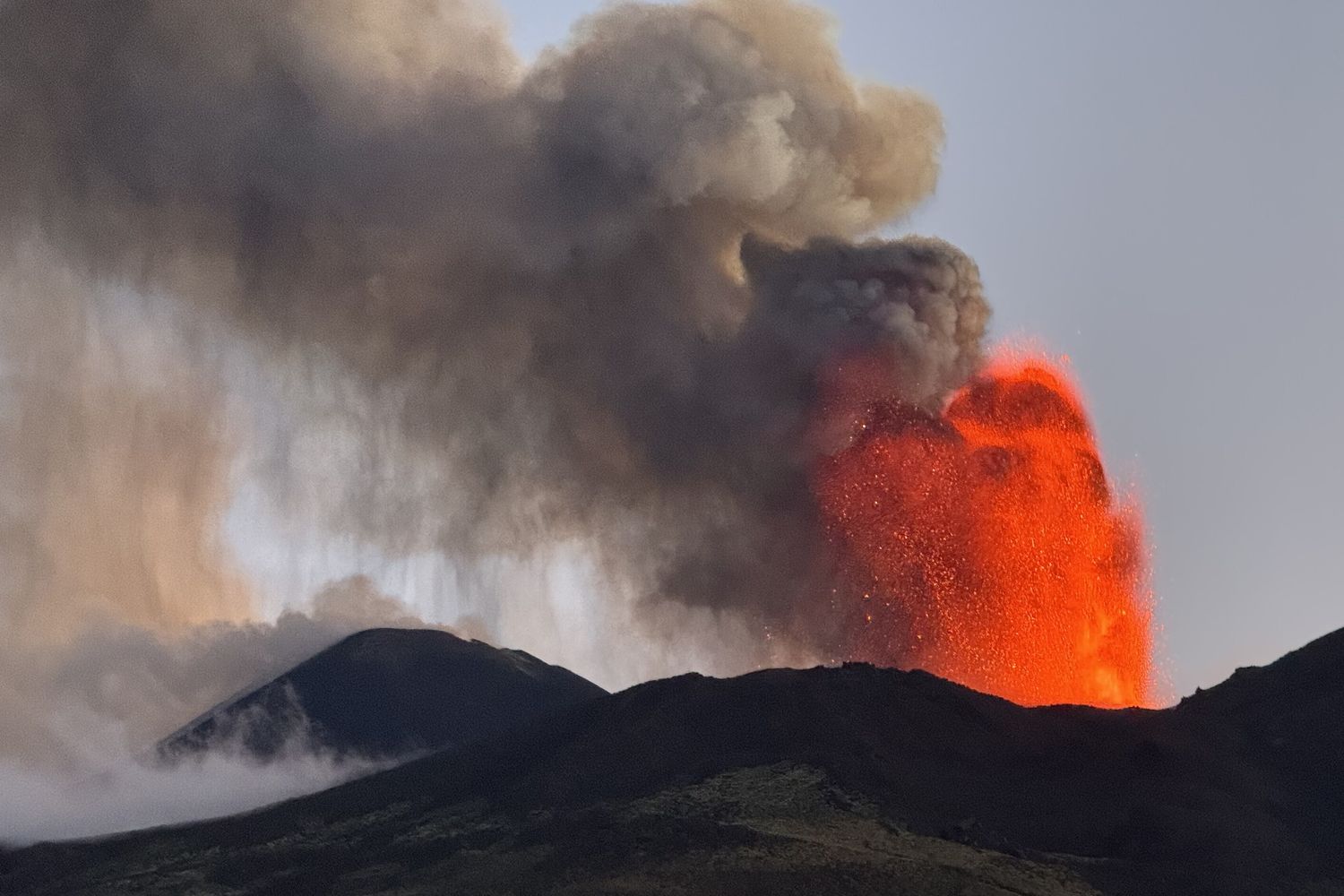L'Etna in eruzione