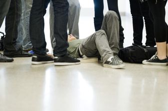 Bullismo, baby gang, maltrattamenti, violenza giovani