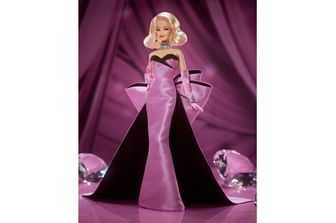 Una bambola con i diamanti, Barbie celebra i 100 anni di Marilyn Monroe