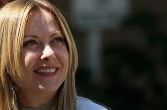 Migranti, Meloni: "Da Schlein solo propaganda. Schengen e Patto su Migrazione e Asilo sono due cose diverse"