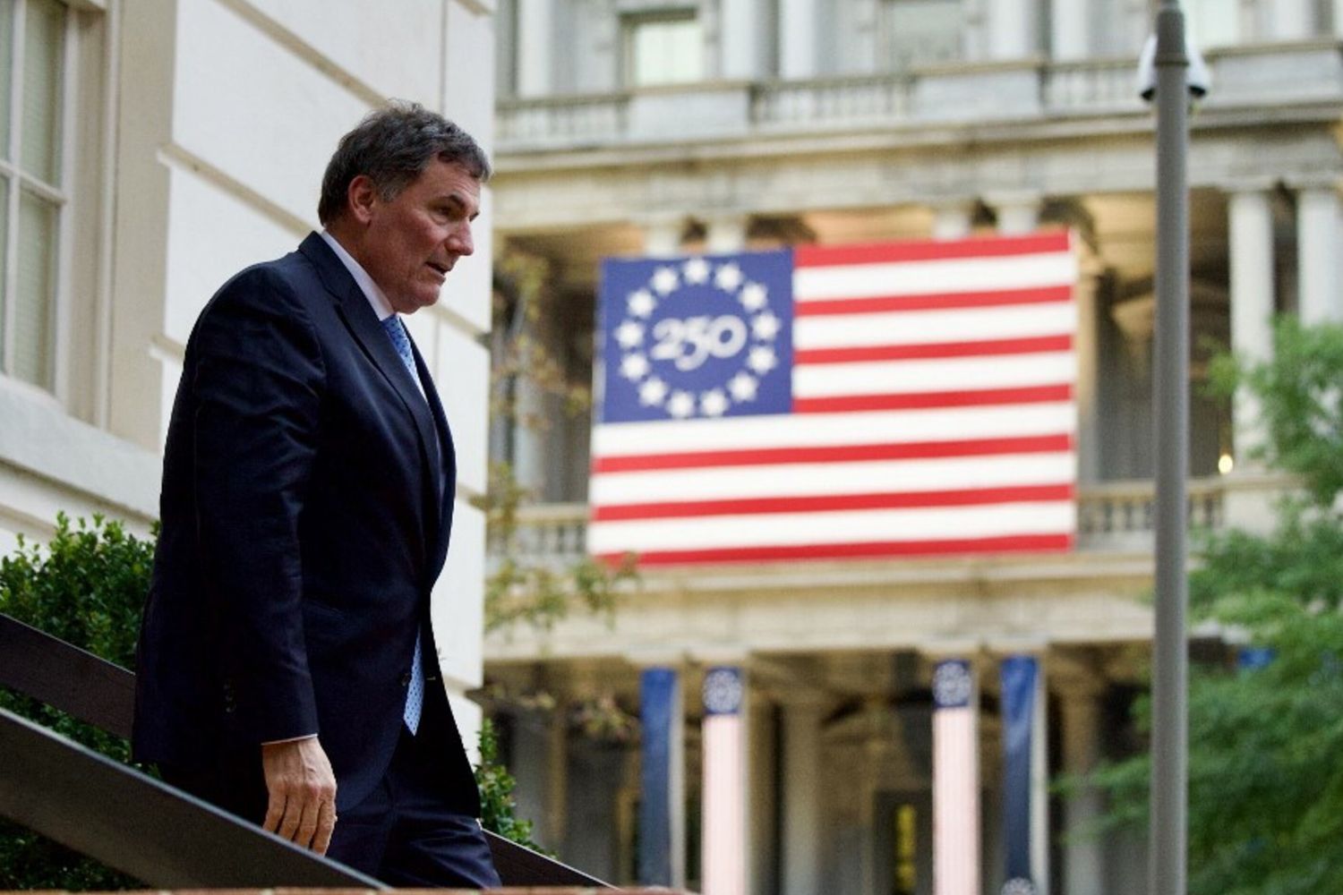 Nessun accordo con gli Usa, scattano i dazi del 50% sui prodotti dal Canada