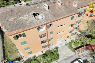 La palazzina esplosa a Perugia