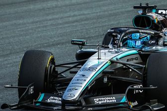 George Russell vince la gara sprint del Gran premio d'Olanda