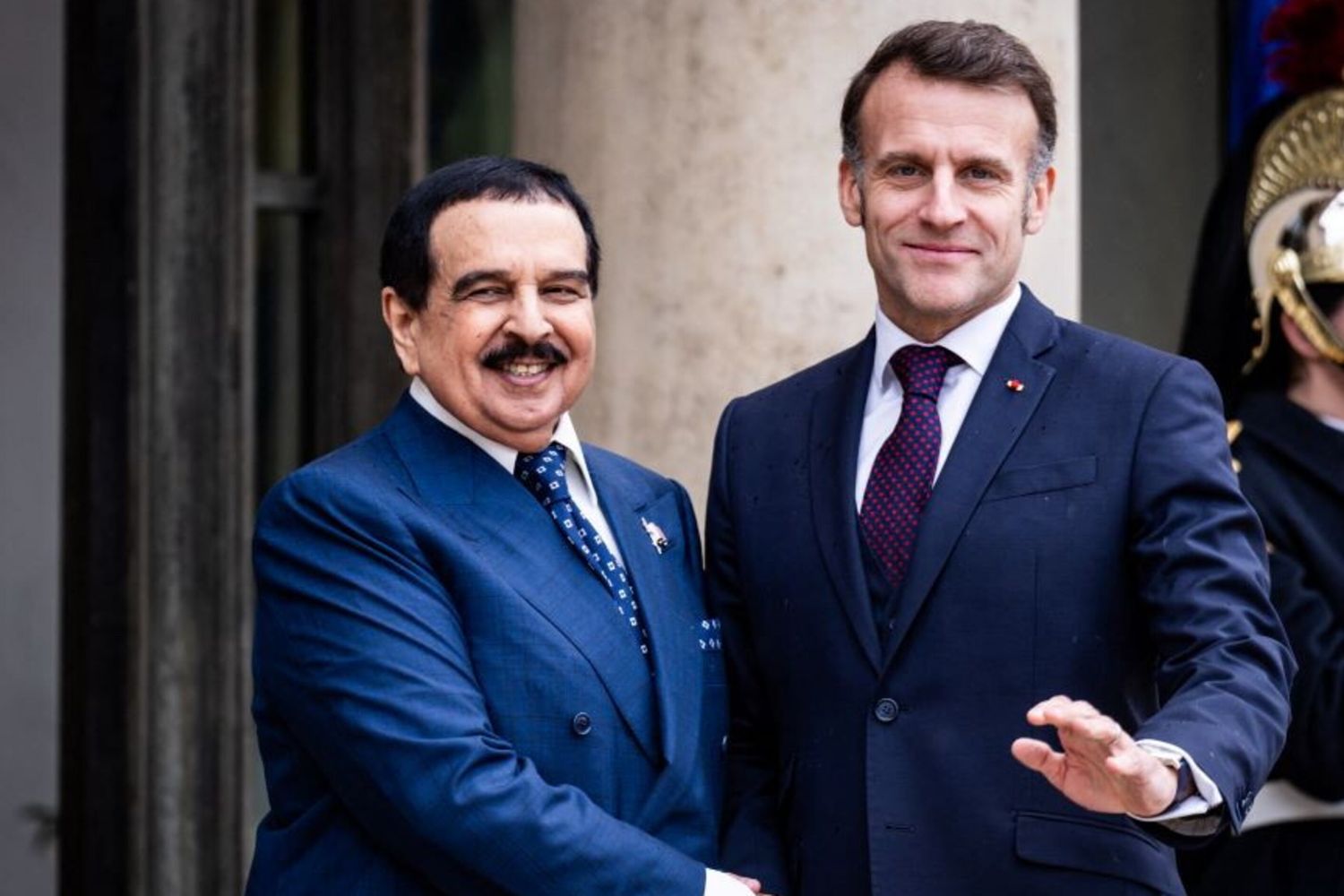 Il principe ereditario Mohamed bin Salman e il presidente francese Emmanuel Macron