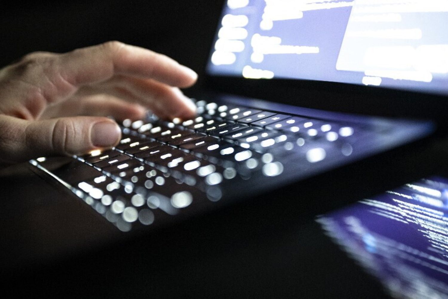 Attacco hacker