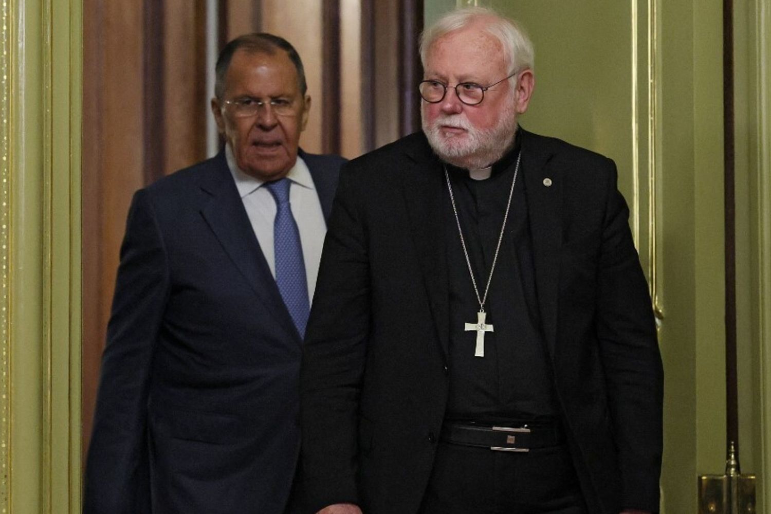 Monsignor Gallagher a Lavrov, "Mosca ponga fine alla guerra"