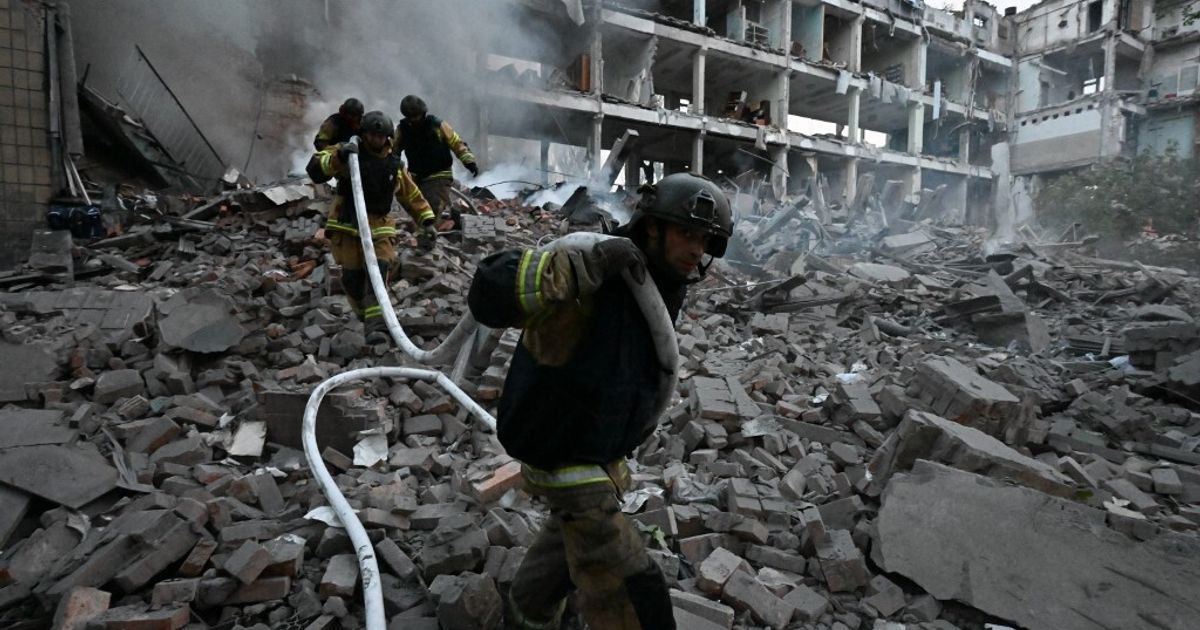 Russia minaccia di colpire obiettivi fuori dall'Ucraina dopo attacchi britannici