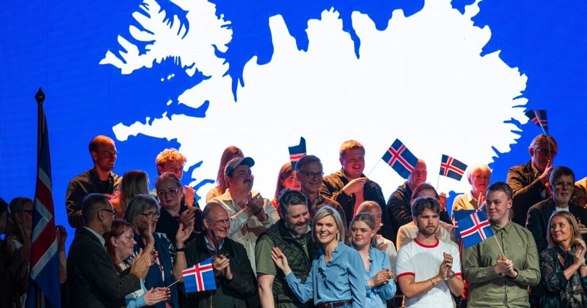 Elettori islandesi votano in un referendum sulla ripresa dei negoziati di adesione all'Unione Europea, con tensioni su controllo della pesca e sicurezza