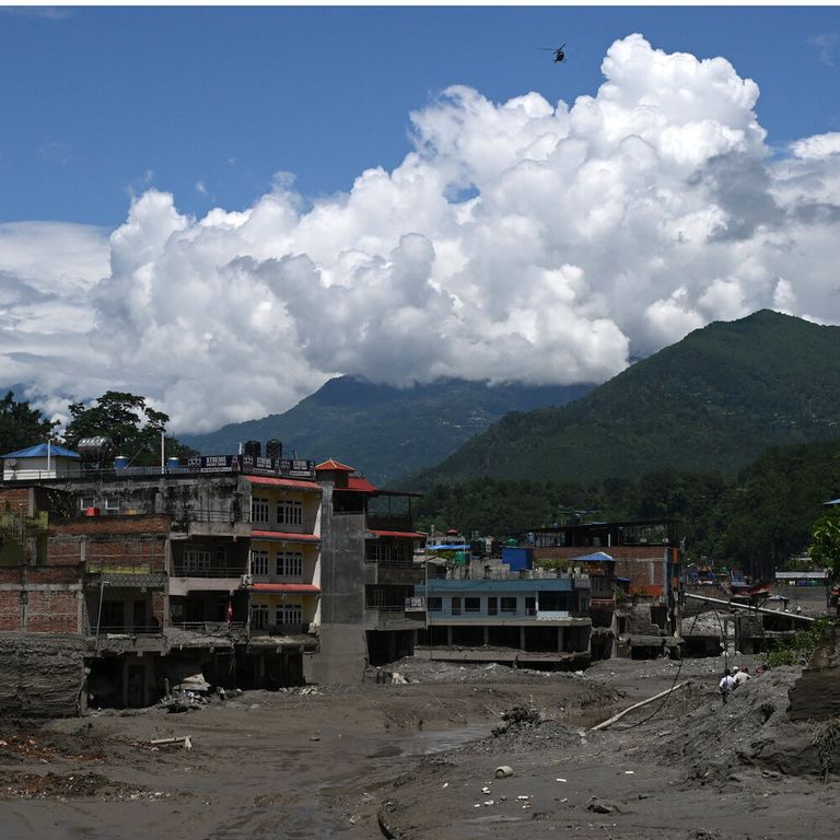 La frana in Nepal ha causato centinaia di morti