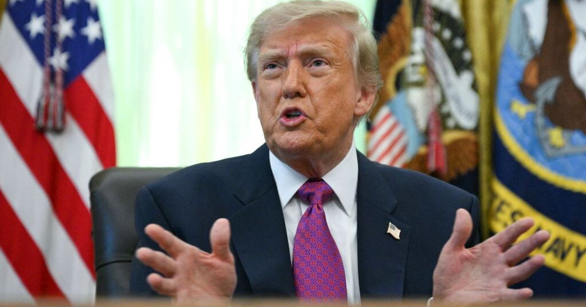 Trump parla con Putin, esclude attacco alla Nato, annuncia sanzioni contro l'Iran
