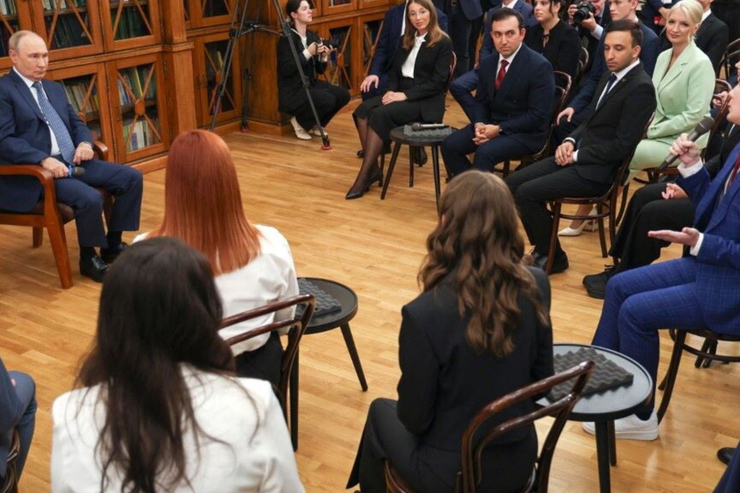 Vladimir Putin partecipa a un incontro con gli studenti dell'Università Pedagogica Statale di Mosca il 29 agosto 2026