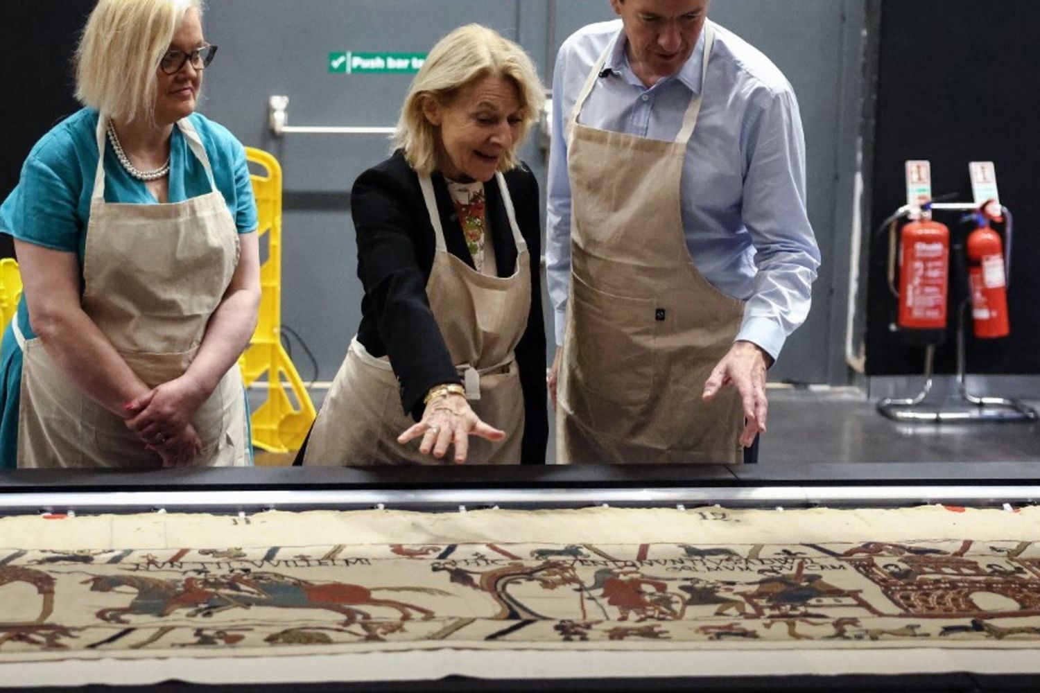 Che cosa c'entra l'Arazzo di Bayeux con la visita di Macron a Londra