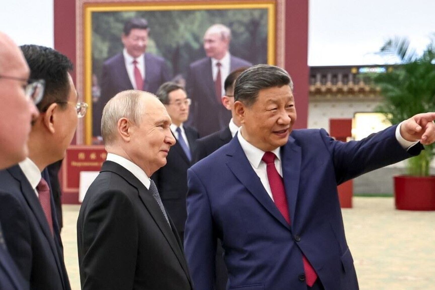 Oggi a Bishkek il vertice SCO con Putin, Xi e Pezeshkian. Atteso anche Erdogan