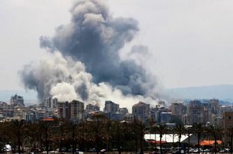 Bombardamenti Usa nel Sud dell'Iran