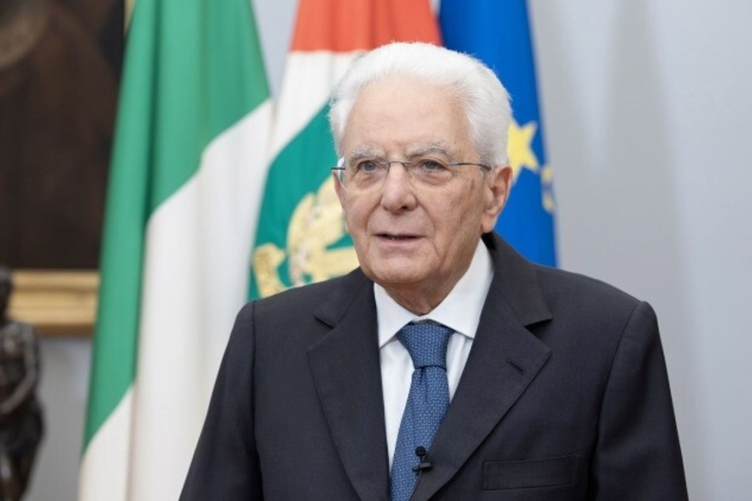 Mattarella: "Economia mondiale a rischio senza una convivenza pacifica tra Stati"