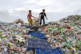 Montagne di plastica