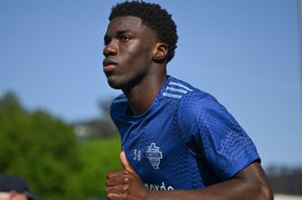 Assane Diao attaccante del Como