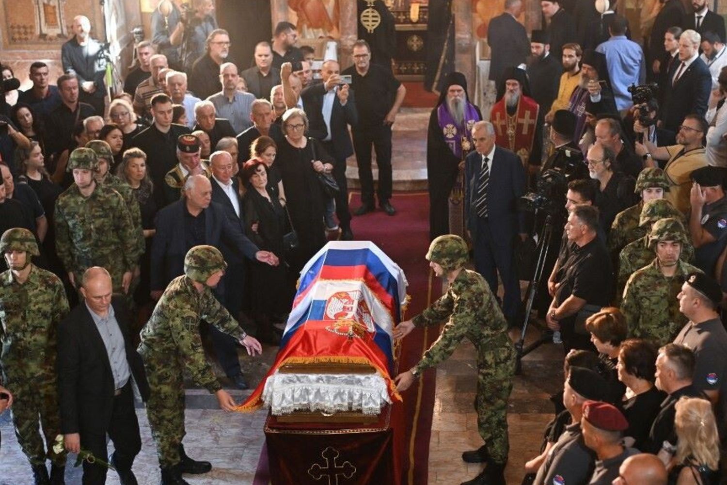 I funerali di Mladic a Belgrado