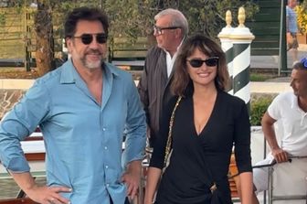 Javier Bardem e Penelope Cruz al loro arrivo a Venezia