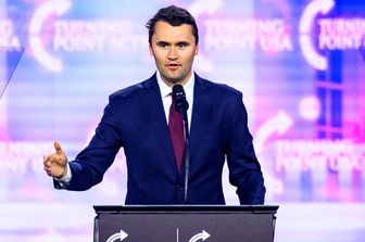 Charlie Kirk all'America Fest 2024 a Phoenix, Arizona