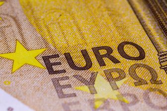 Le nuove banconote in euro, oltre 9 milioni hanno risposto al sondaggio della Bce