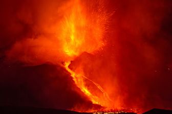 Una delle spettacolari immagini dell'Etna catturate dall'astrofotografo