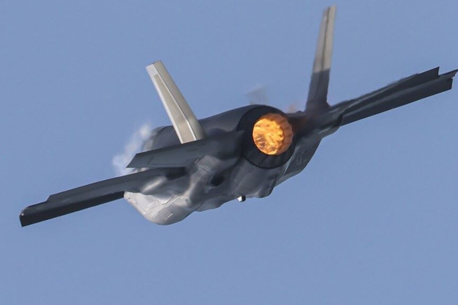 Un Lockheed Martin F-35 Lightning II