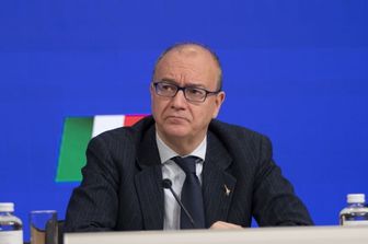 Il ministro Giuseppe Valditara in conferenza stampa a Palazzo Chigi  - immagine di archivio