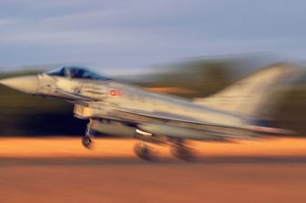 Un Eurofighter dell'Aeronautica Militare Italiana  - immagine di archivio