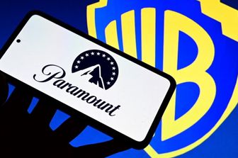 Paramount tratta con 12 Stati Usa per sbloccare l'acquisizione di Warner Bros.Discovery