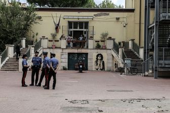 L'aggressione all'istituto Giovanni Verga di Roma