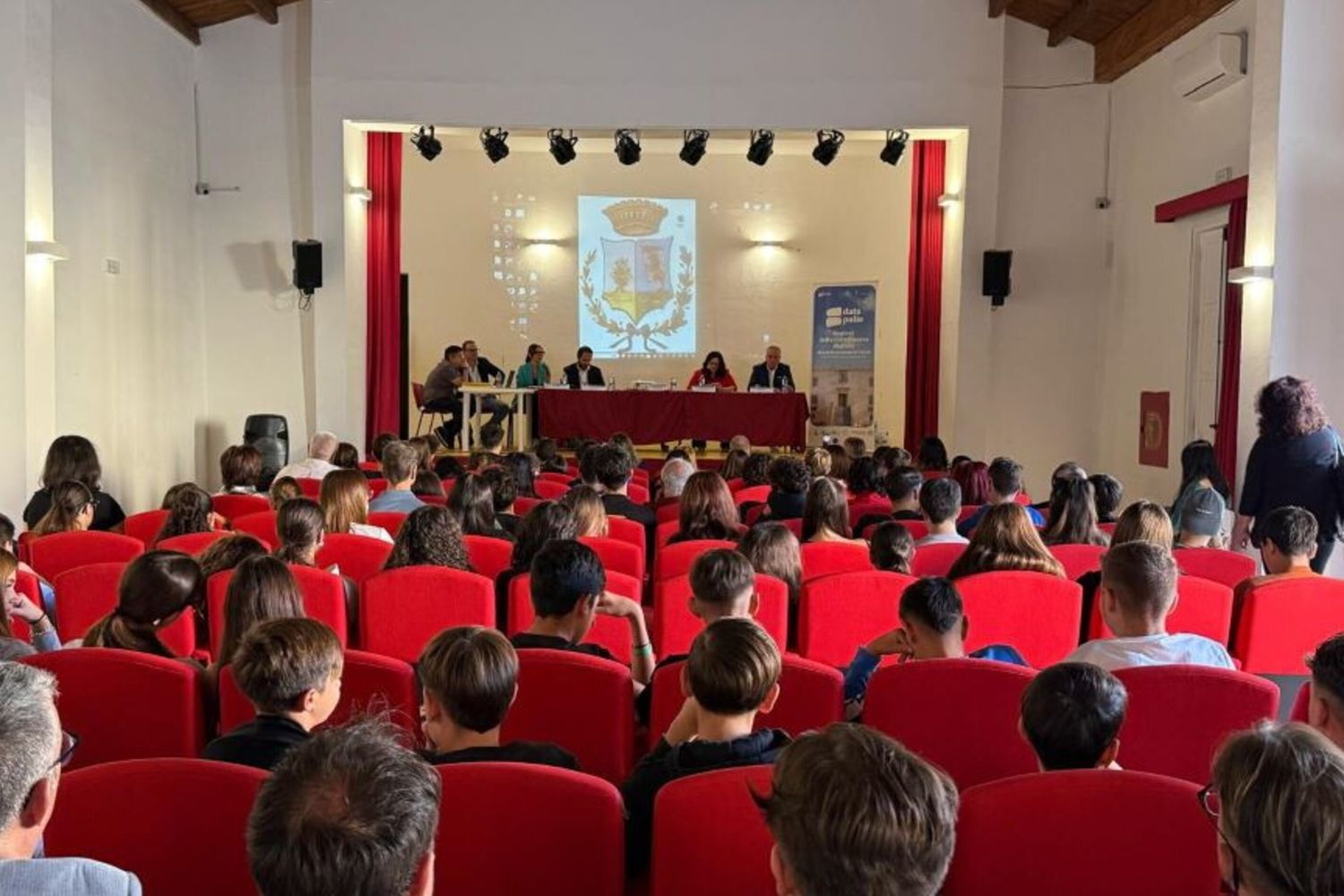 “DataPolis – Connessi al Futuro”