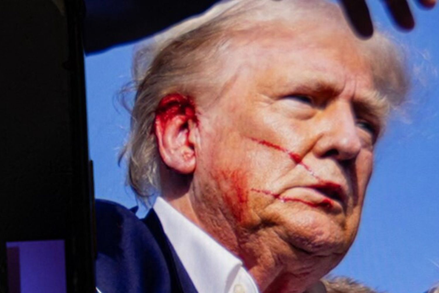 Attentato a Trump durante il comizio di Blutter
