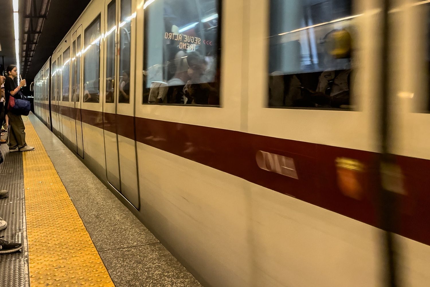 metro b
