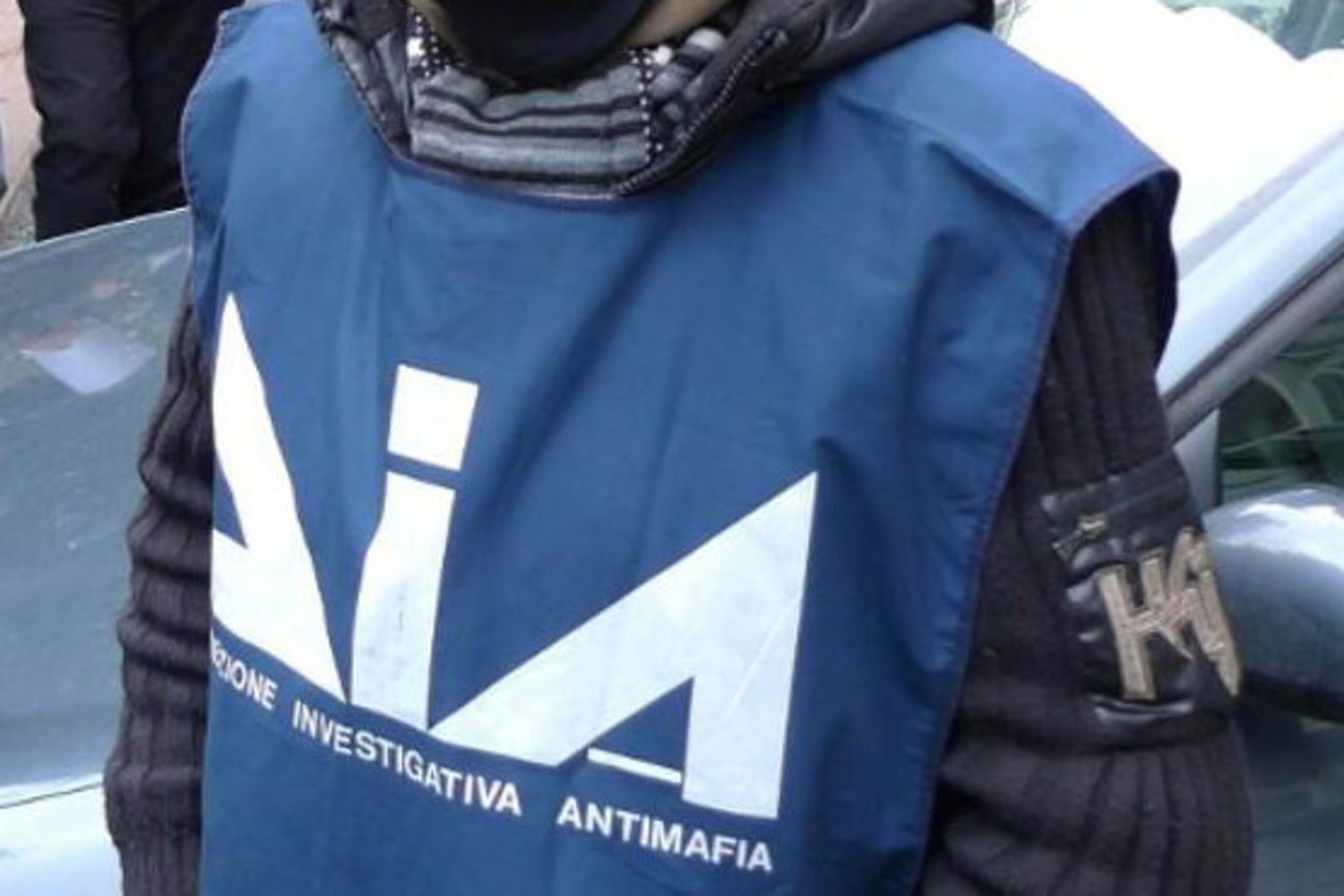 La Sacra Corona (dis)unita