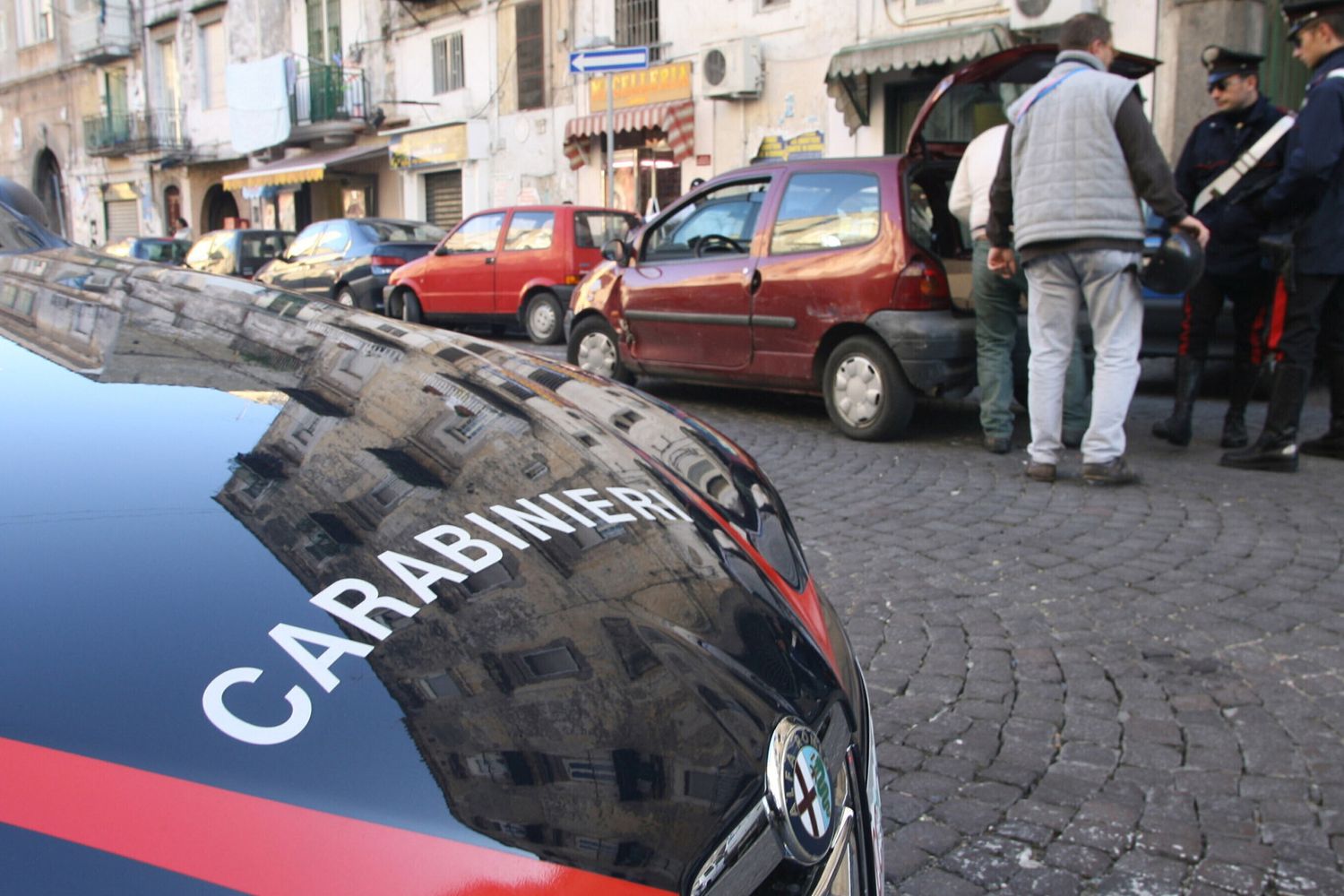 carabinieri Napoli camorra (Afp)
