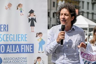 Marco Cappato durante un'iniziativa a Milano per lanciare una proposta di legge di iniziativa popolare sul fine vita - immagine del 26 giugno 2025