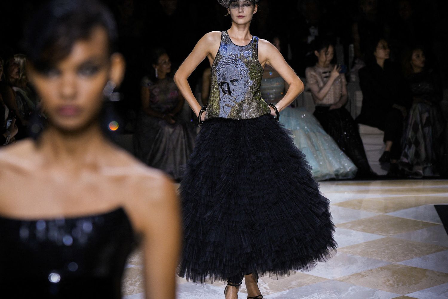 Mostra del Cinema di Venezia. La sfilata di Giorgio Armani all'Arsenale
