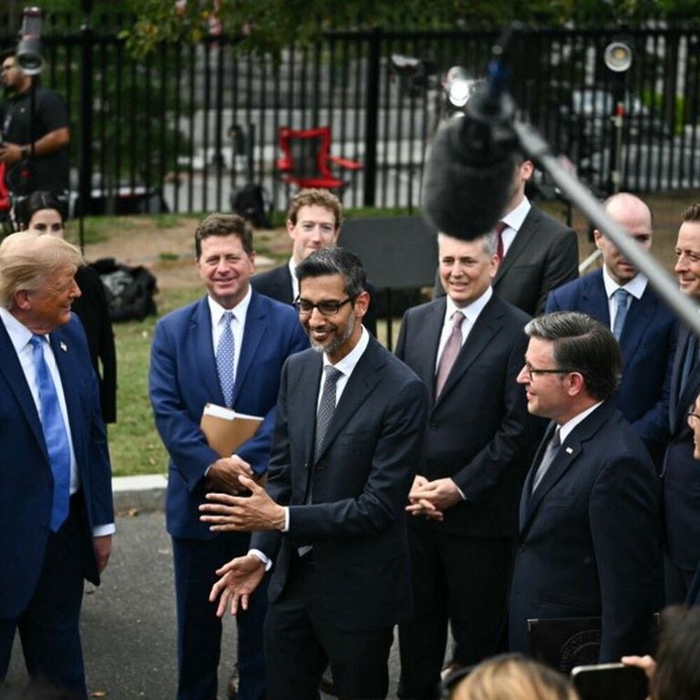 Incontro alla Casa Bianca tra Trump e i dirigenti delle aziende sull'Intelligenza artificiale