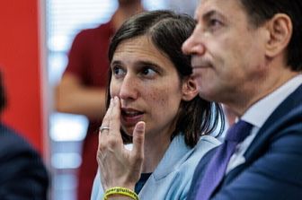 Schlein avverte Conte: "Nella discussione uno non vale uno"
